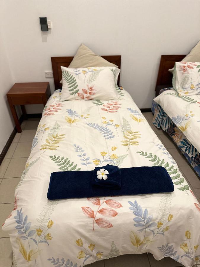 Ambitious Apartment Nadi Bagian luar foto