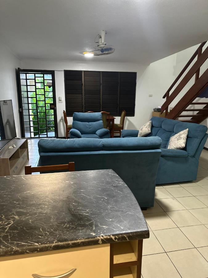 Ambitious Apartment Nadi Bagian luar foto