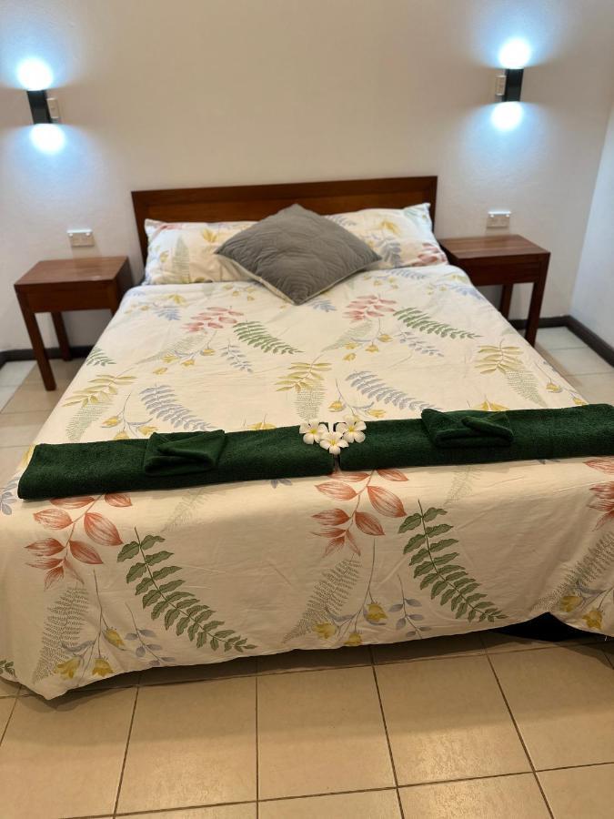 Ambitious Apartment Nadi Bagian luar foto