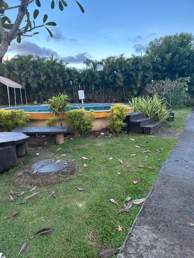 Ambitious Apartment Nadi Bagian luar foto